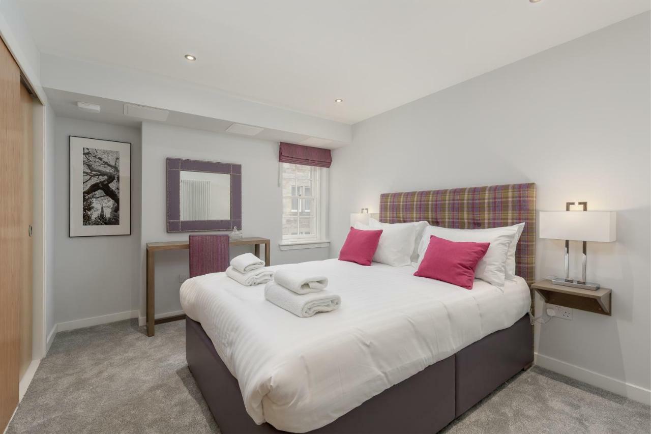 Destiny Scotland - Royal Mile Residence Единбург Екстериор снимка