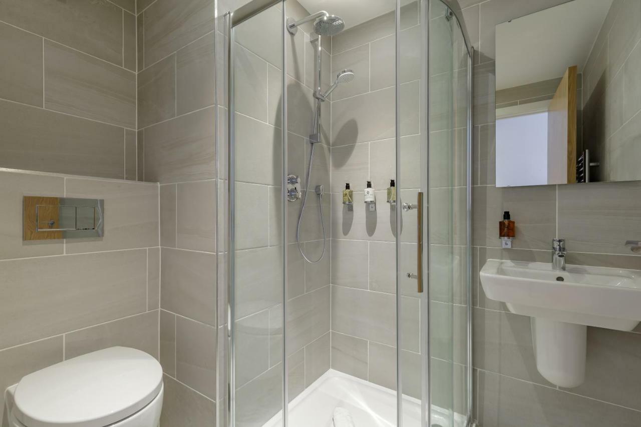Destiny Scotland - Royal Mile Residence Единбург Екстериор снимка